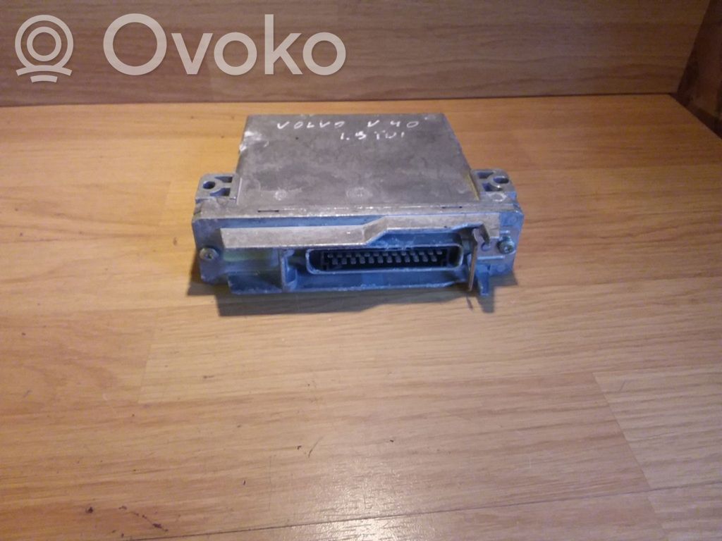 Volvo S40, V40 Engine control unit/module 