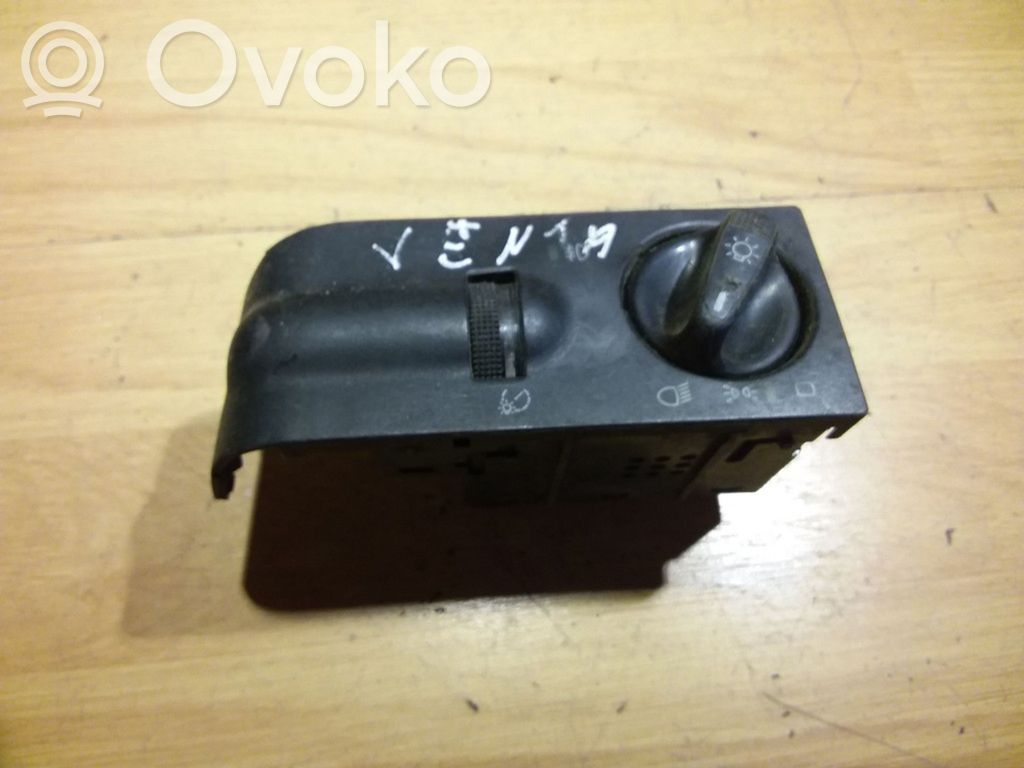 Volkswagen Vento Light switch 