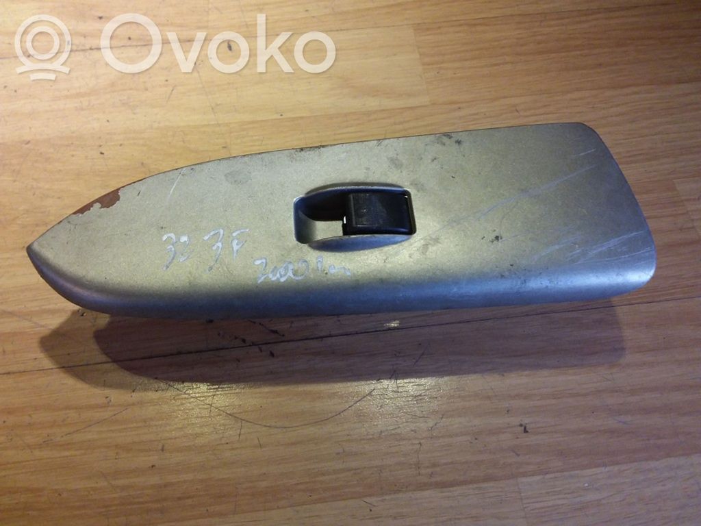 Mazda 323 F Electric window control switch 