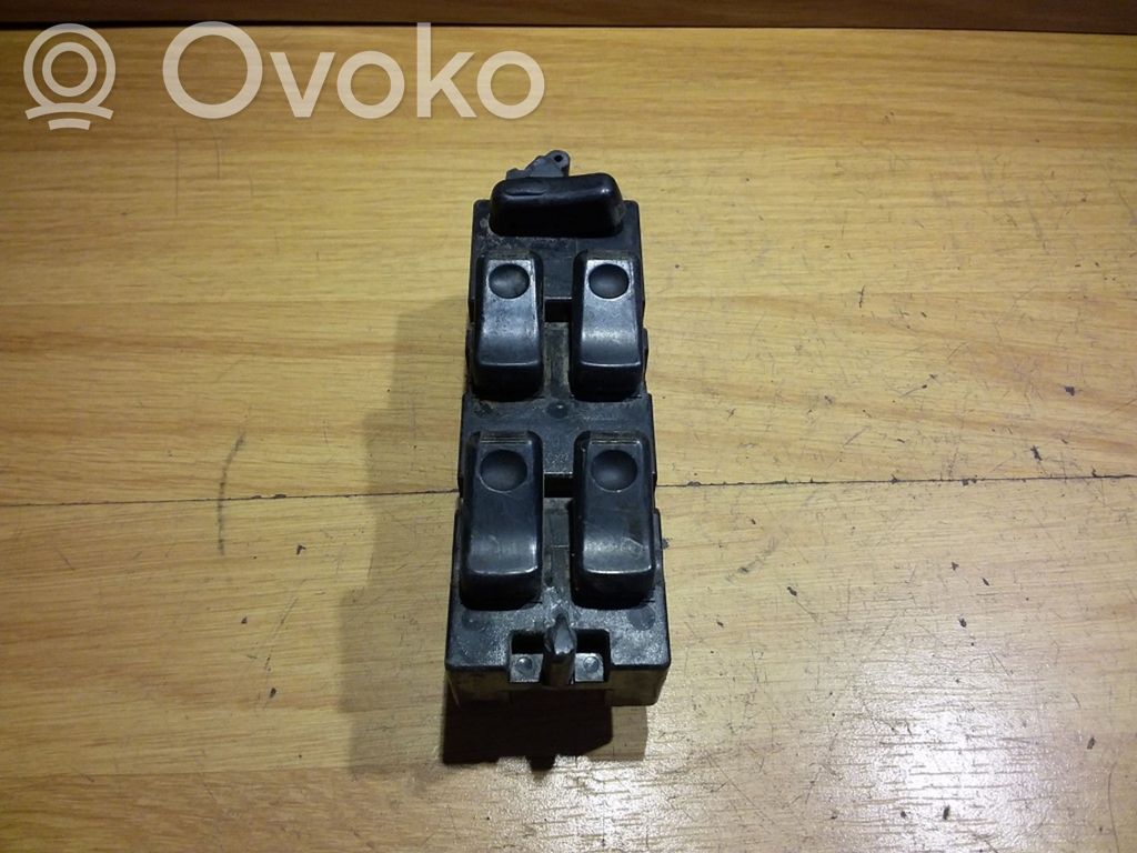 Mazda 626 Electric window control switch 