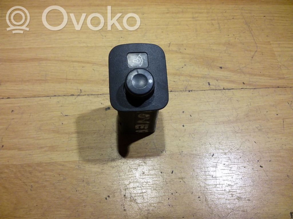 Panel lighting control switch   422K