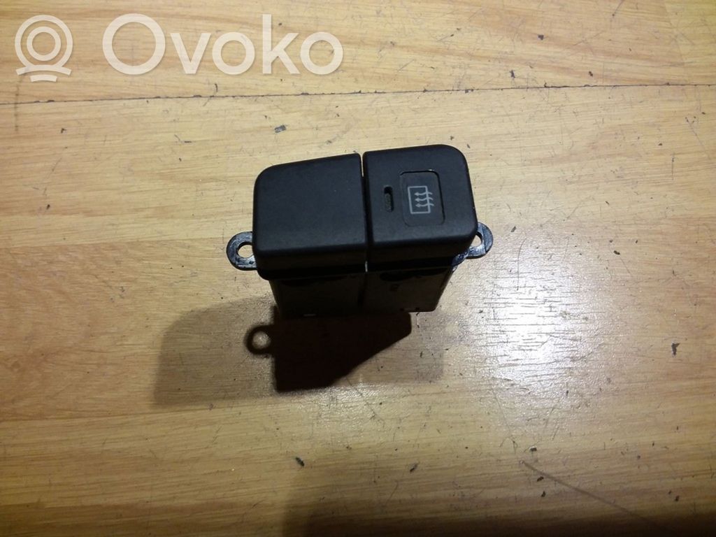 Windscreen/window heater switch