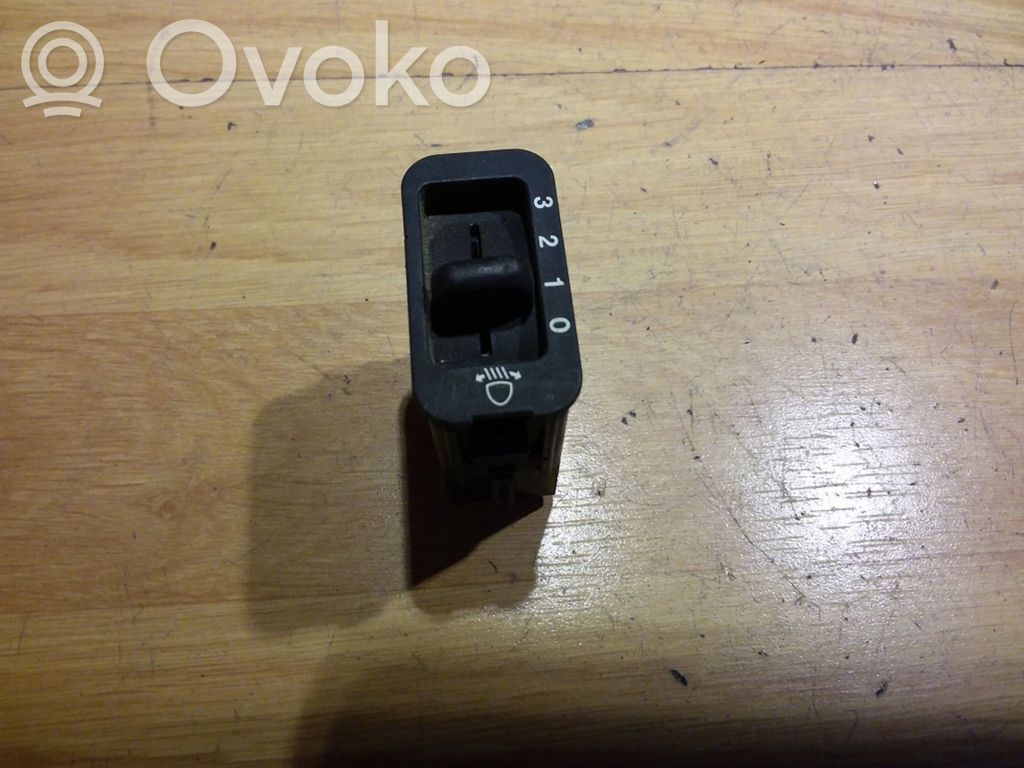 Honda CR-V Headlight level height control switch 