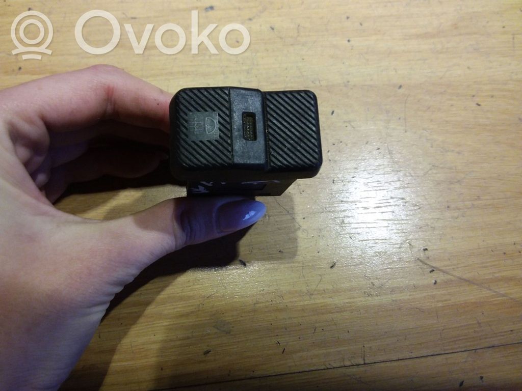 Volkswagen PASSAT B3 Interruptor de luz antiniebla 