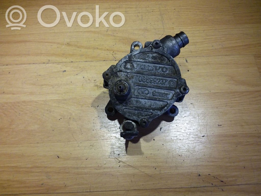 Volvo XC90 Vacuum pump 
