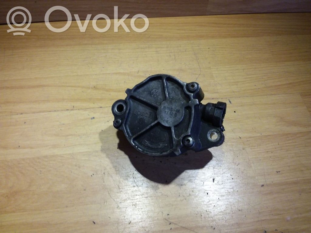 Peugeot 407 Vacuum pump 