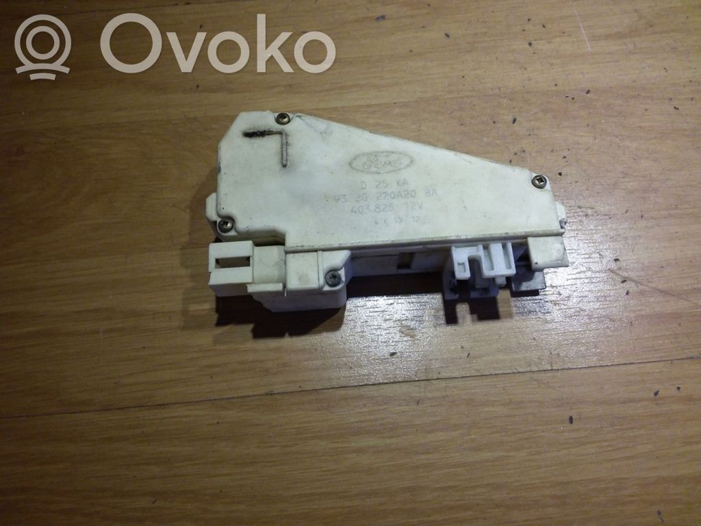 Ford Mondeo MK II Centrālās atslēgas motoriņš 