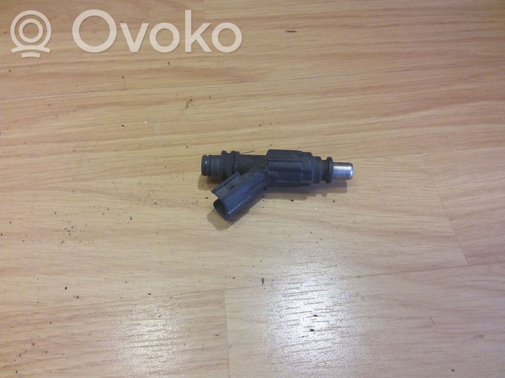 Inyector de combustible   0280156019