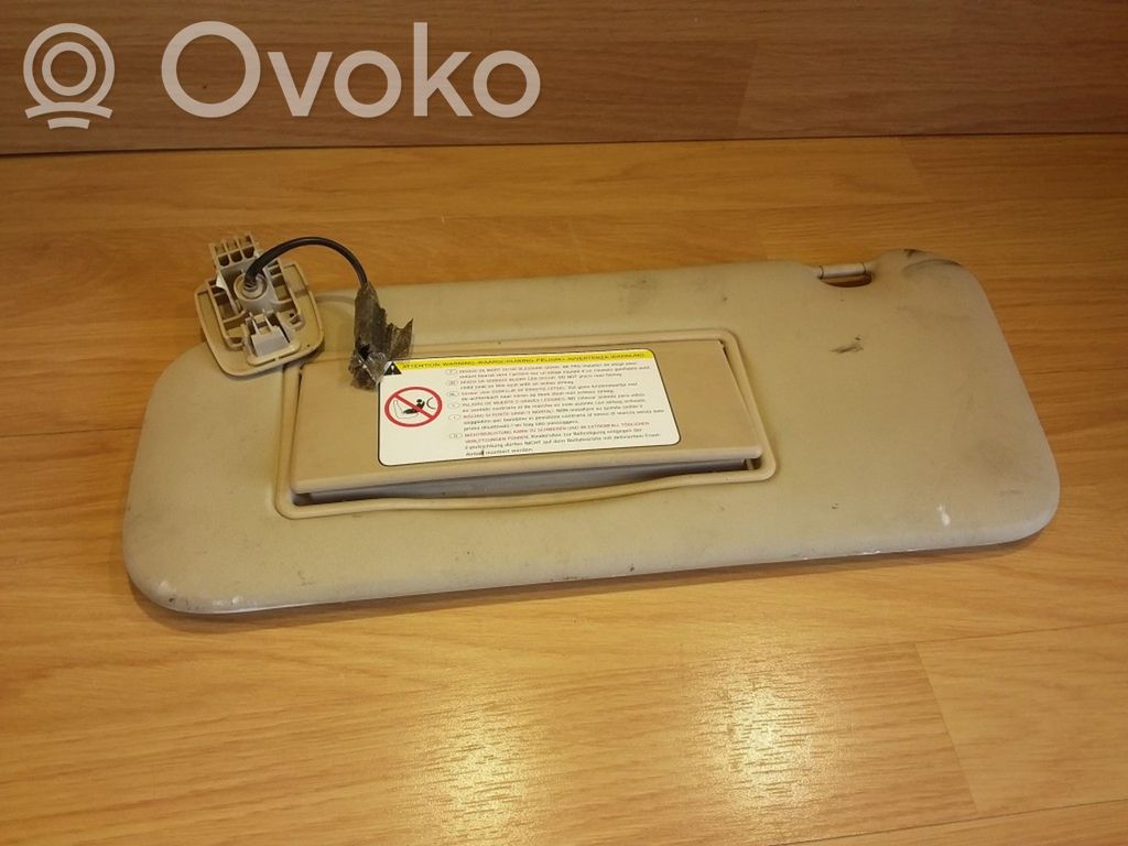 Sun visor