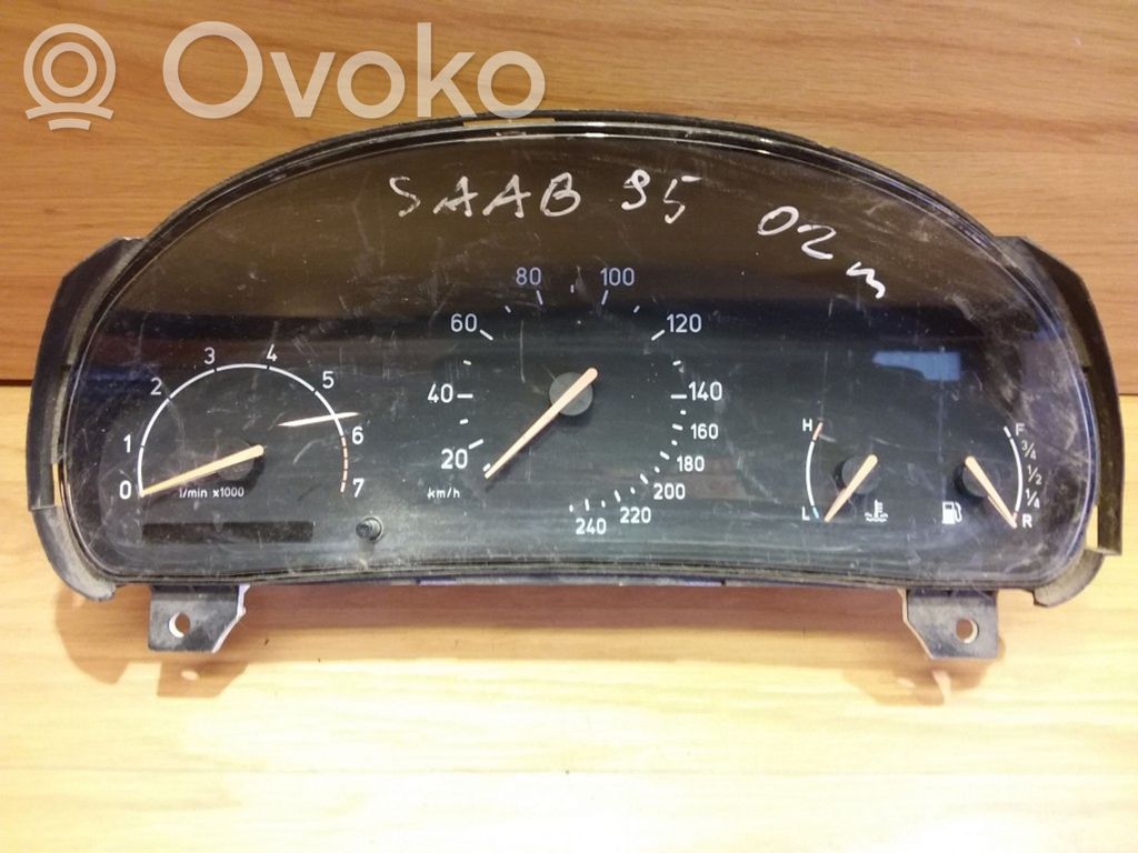 Saab 9-5 Speedometer (instrument cluster) 