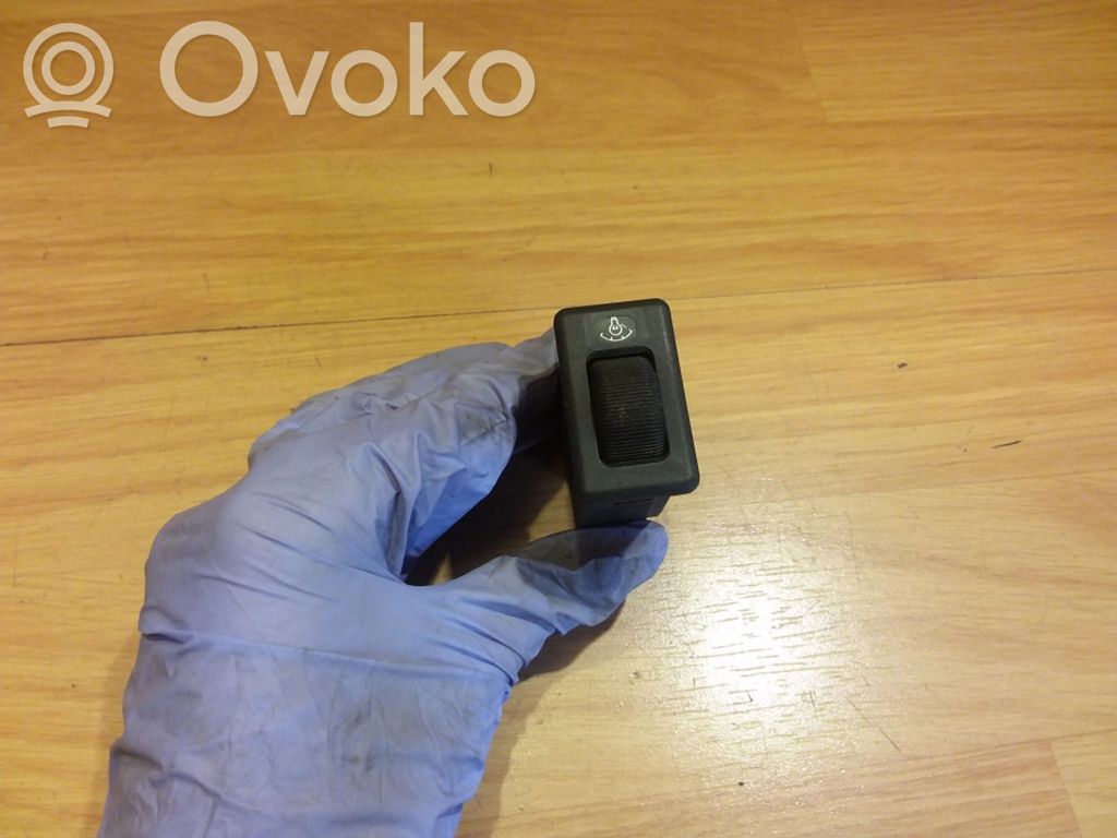 Nissan Primera Panel lighting control switch 