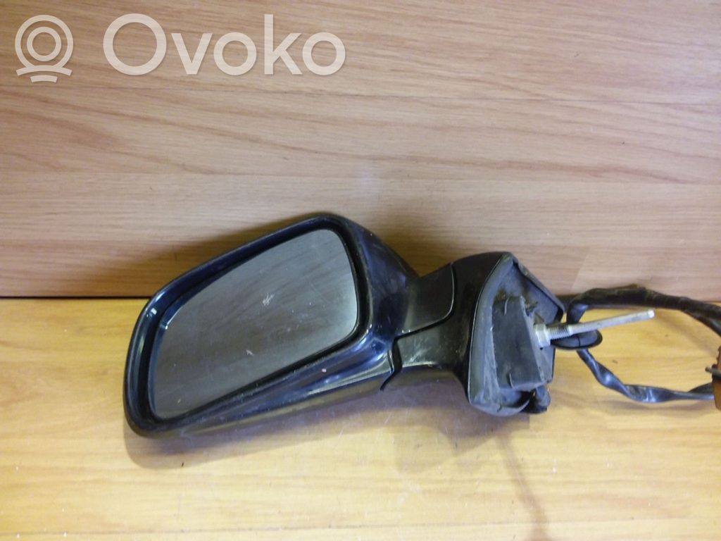 Peugeot 407 Front door electric wing mirror 