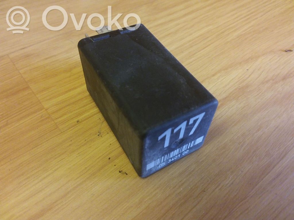 Volkswagen PASSAT B3 Other relay 