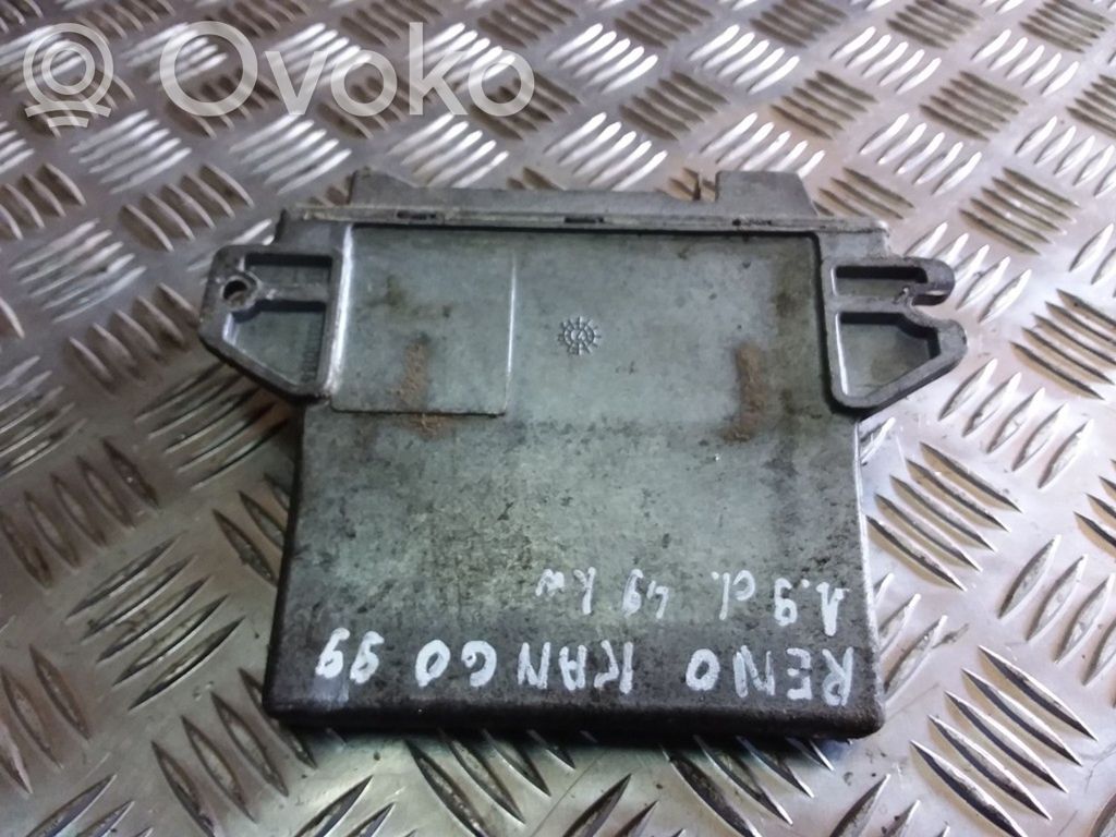 Renault Kangoo I Engine control unit/module 