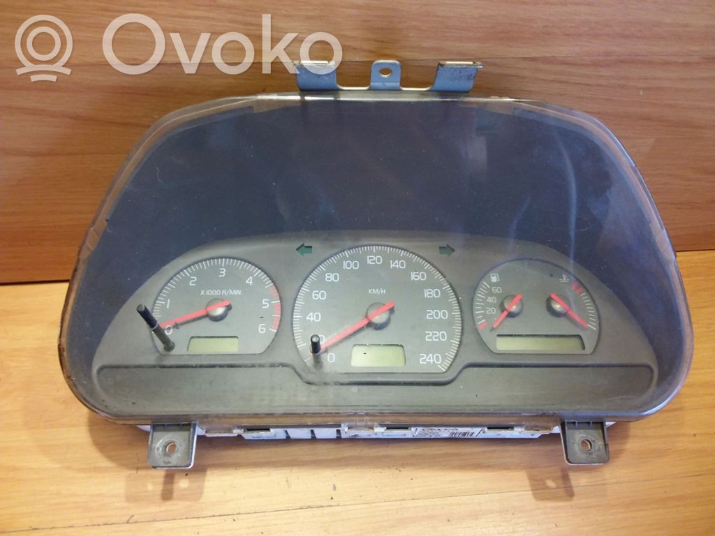 Volvo S40, V40 Speedometer (instrument cluster) 