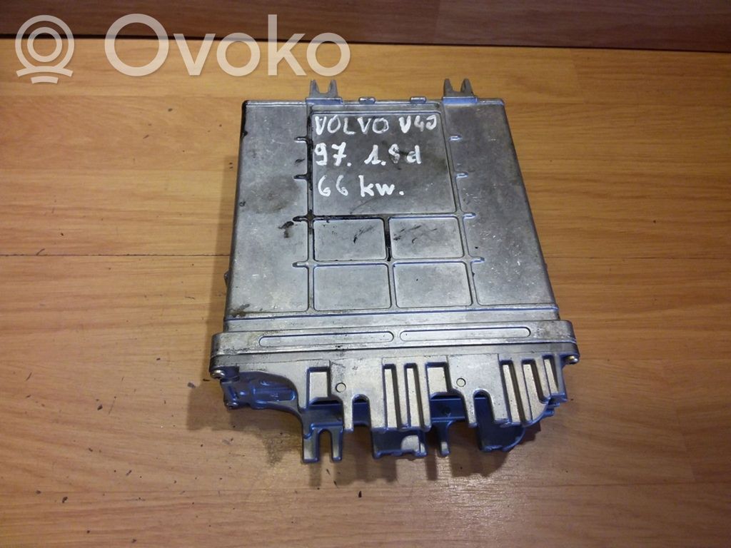 Volvo S40, V40 Engine control unit/module 
