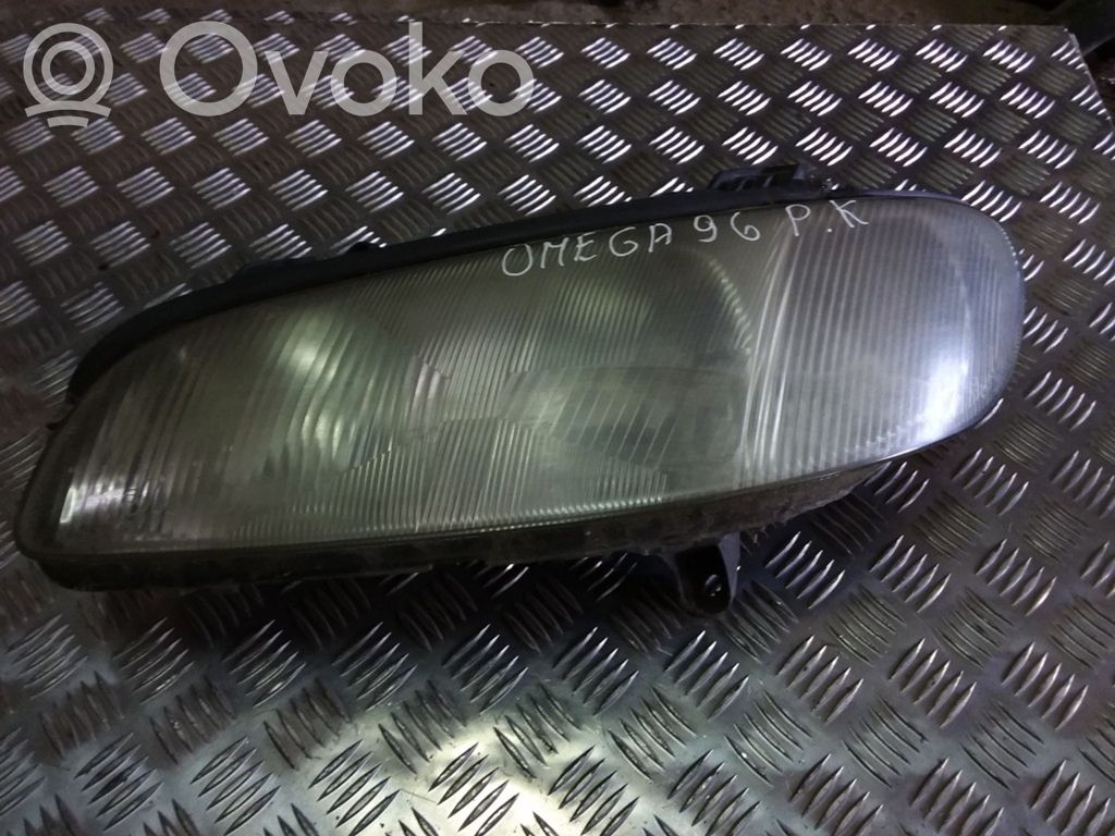 Opel Omega B1 Scheinwerfer 