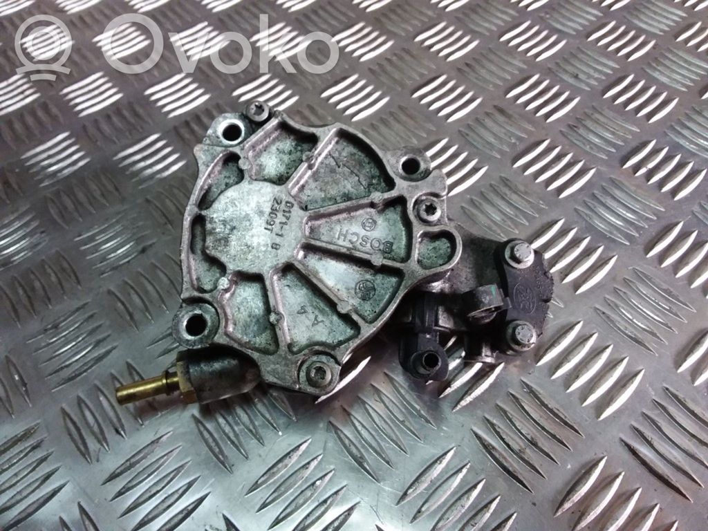 Peugeot 407 Vacuum pump 