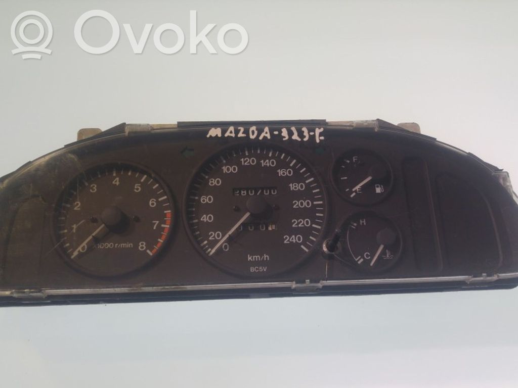 Mazda 323 F Speedometer (instrument cluster) 