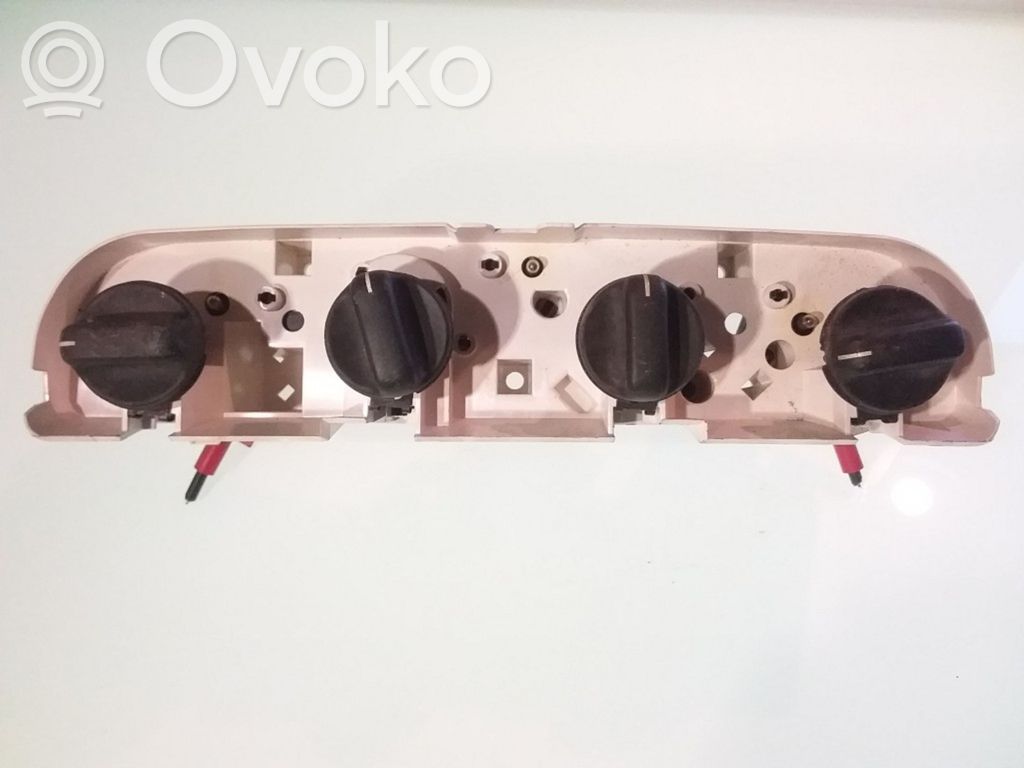 Opel Omega B1 Climate control unit 