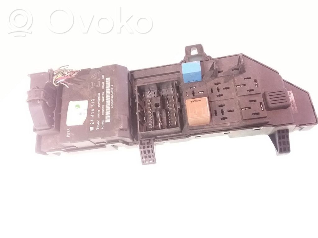 Opel Vectra C Module de fusibles 