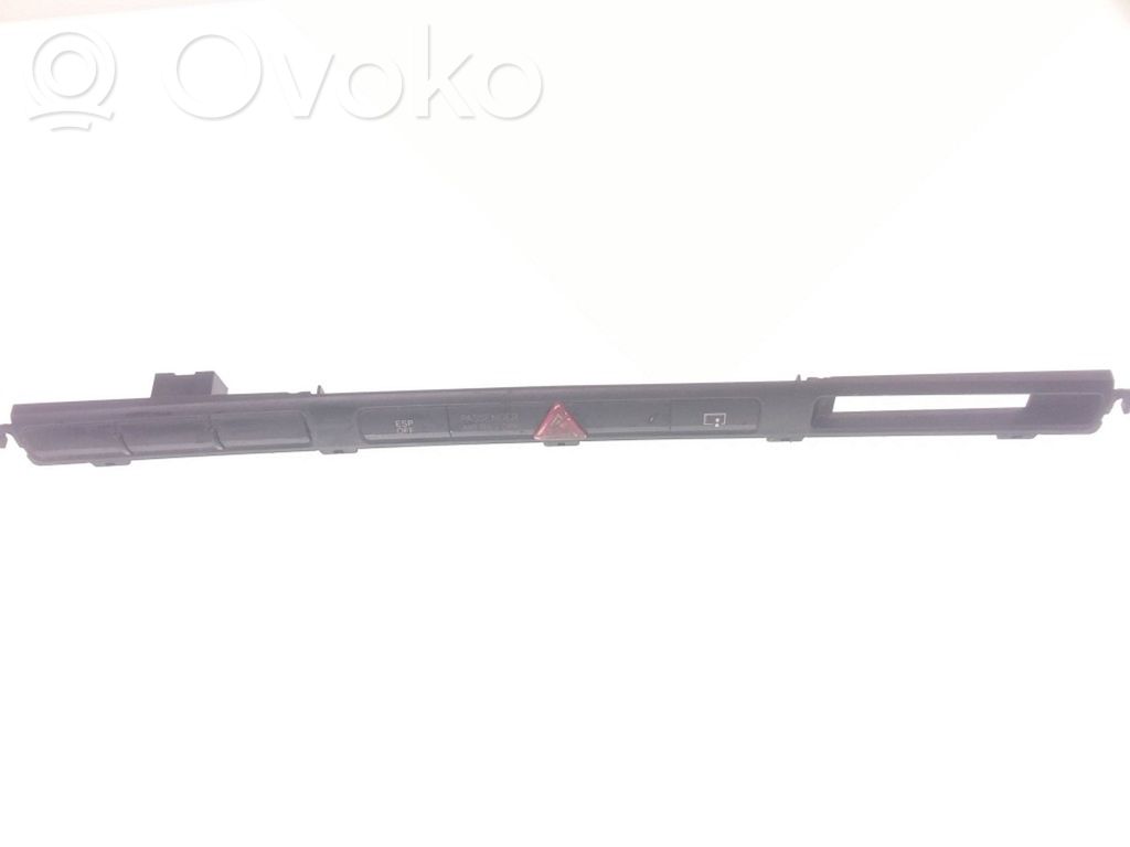 Botón interruptor de luz de peligro   4E1927137BQ