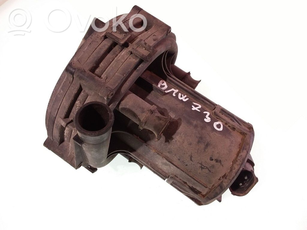 BMW 7 E38 Antrinis oro siurblys 