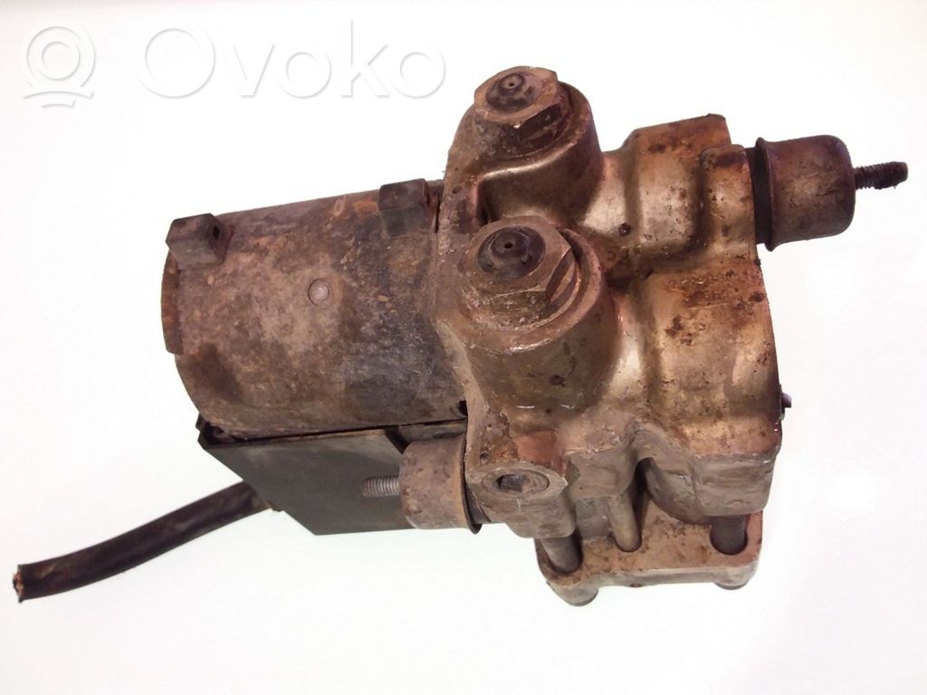 Audi 100 S4 C4 ABS bloks 