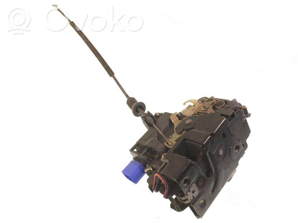 Skoda Fabia Mk1 (6Y) Serratura portiera anteriore 