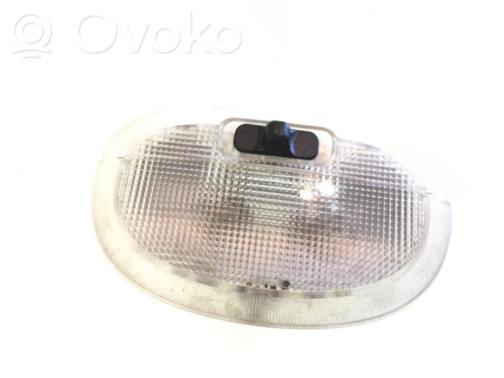 Ford Focus Takaistuimen valo 