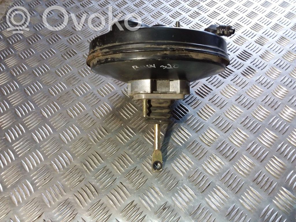BMW 3 E46 Brake booster 