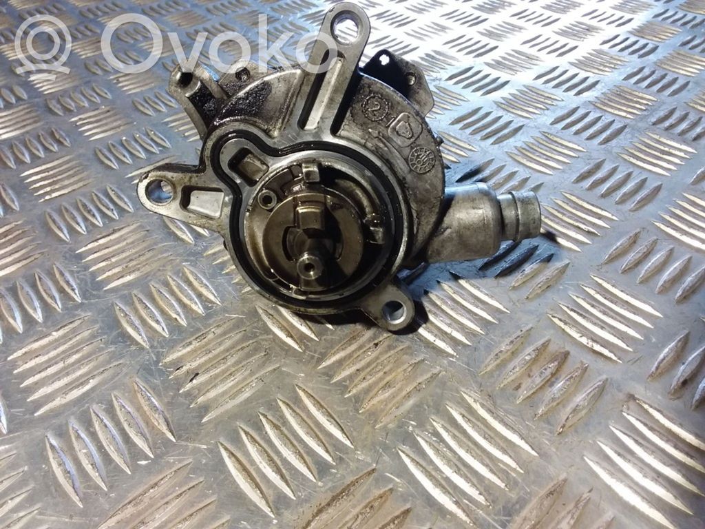 Volvo S60 Vacuum pump 