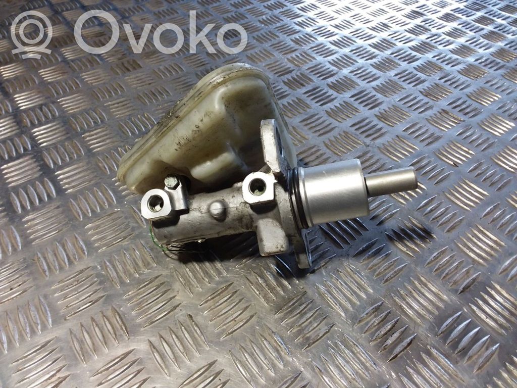 Audi A8 S8 D3 4E Master brake cylinder 