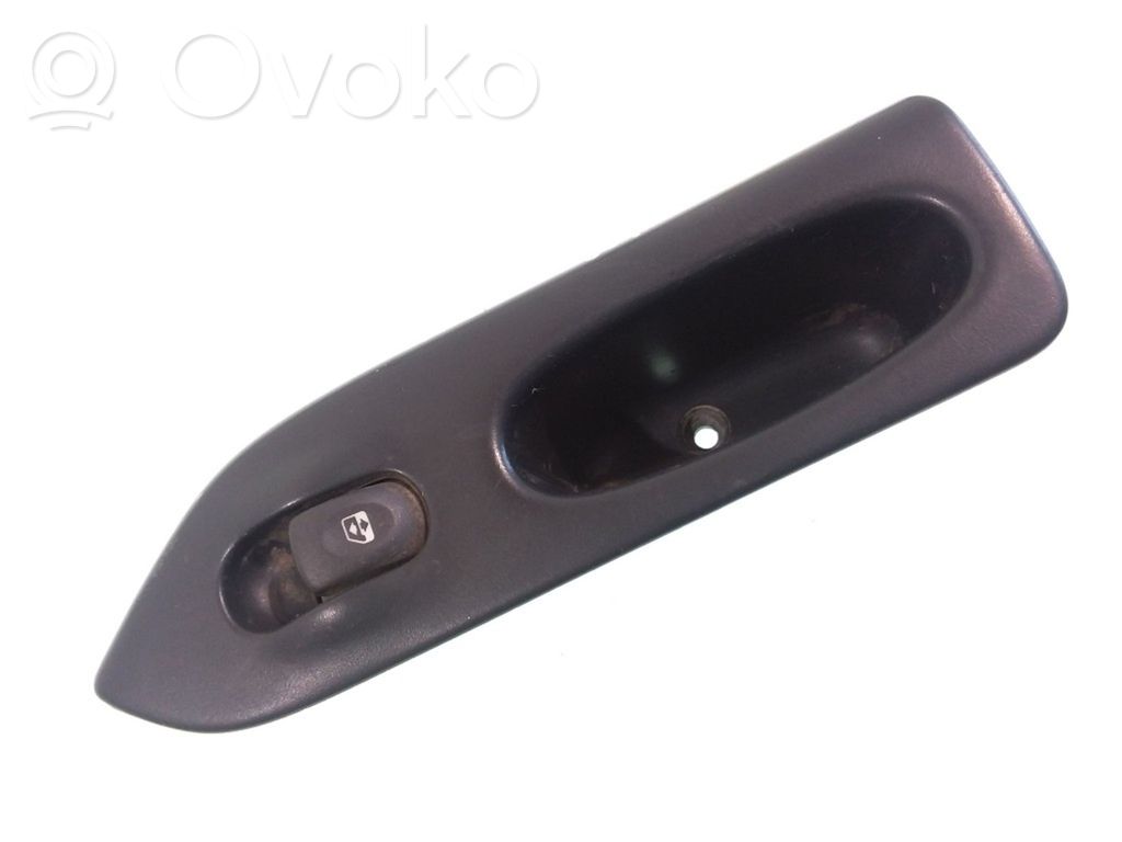 Renault Laguna I Electric window control switch 