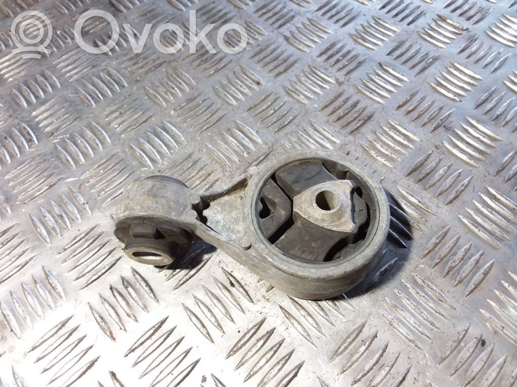 Renault Megane II Engine mount bracket 