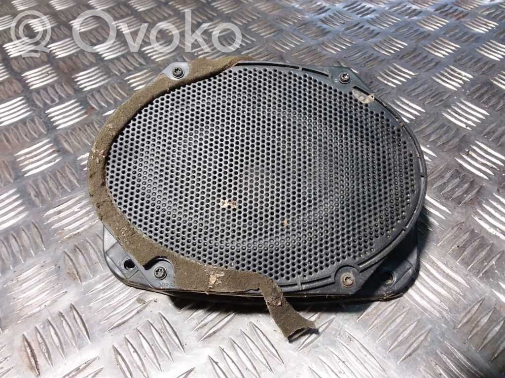 Jaguar S-Type Altavoz de la puerta trasera 
