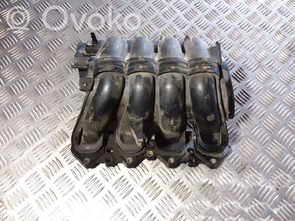 Peugeot 307 Intake manifold 