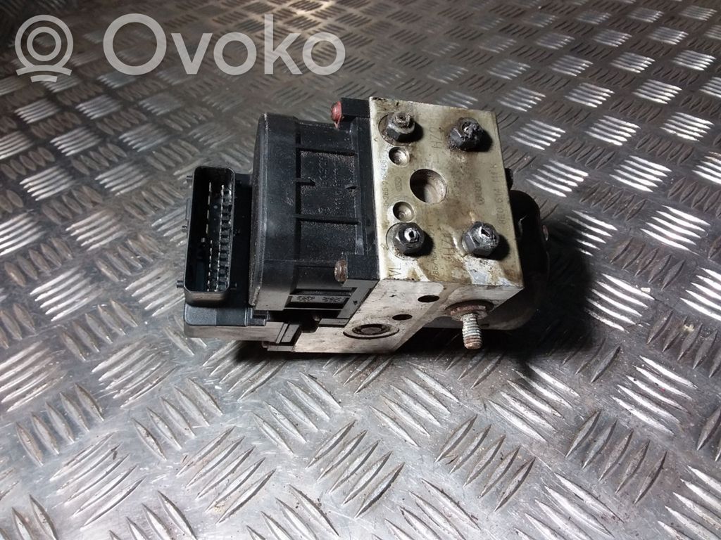 Volkswagen PASSAT B5 ABS Pump 