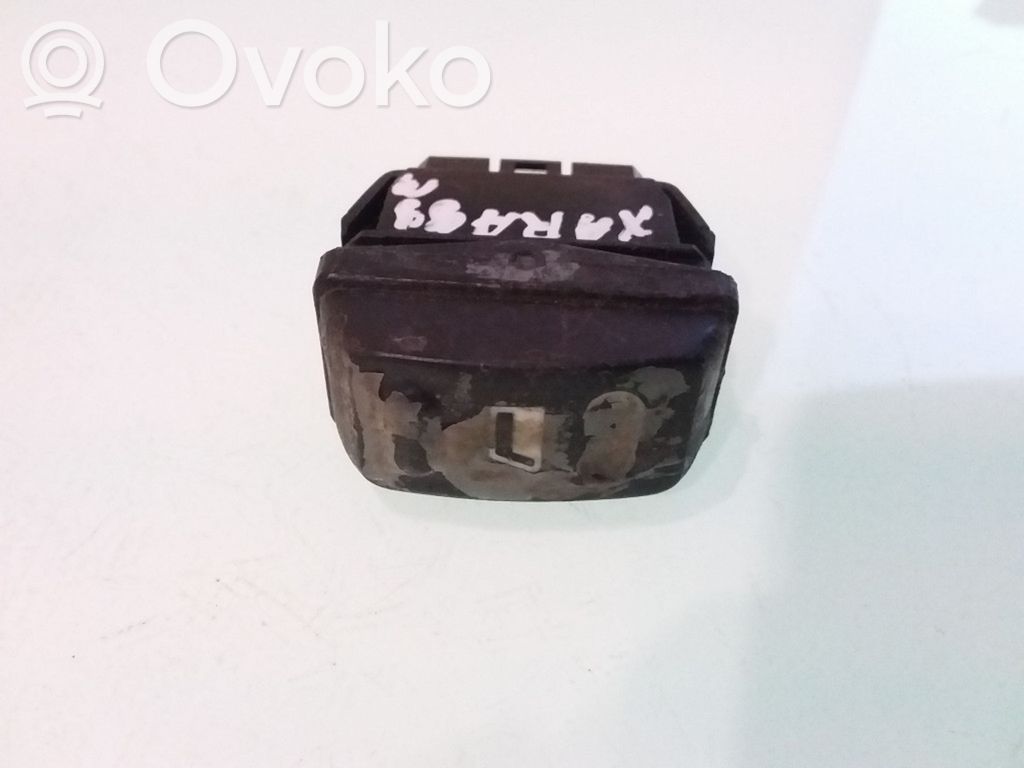 Citroen Xsara Electric window control switch 