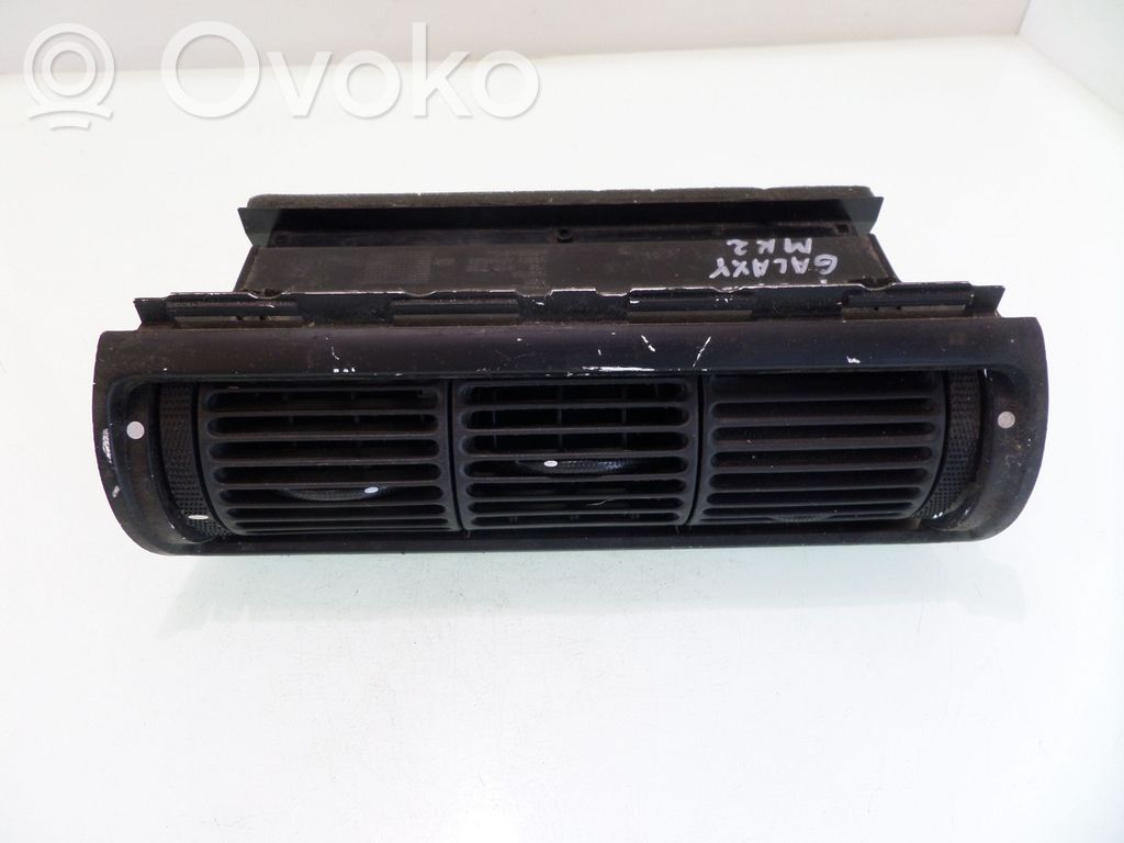 Ford Galaxy Dysze / Kratki środkowego nawiewu deski rozdzielczej 