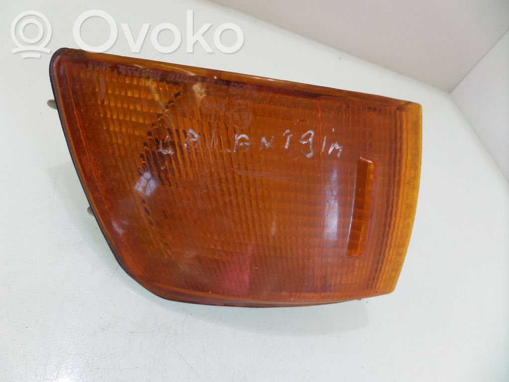 Mitsubishi Galant Front indicator light 