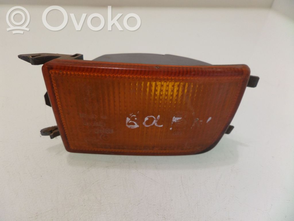 Volkswagen Golf III Kierunkowskaz przedni 