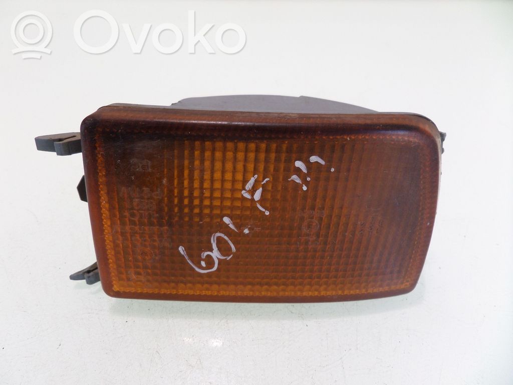 Volkswagen Golf III Etusuuntavilkku 
