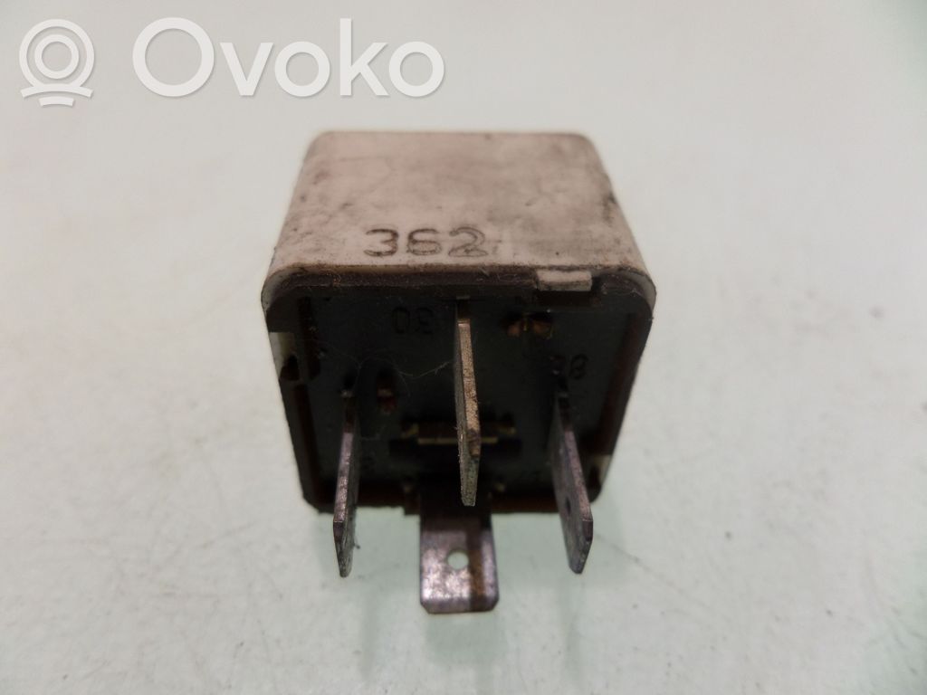 Opel Vectra C Muu rele 