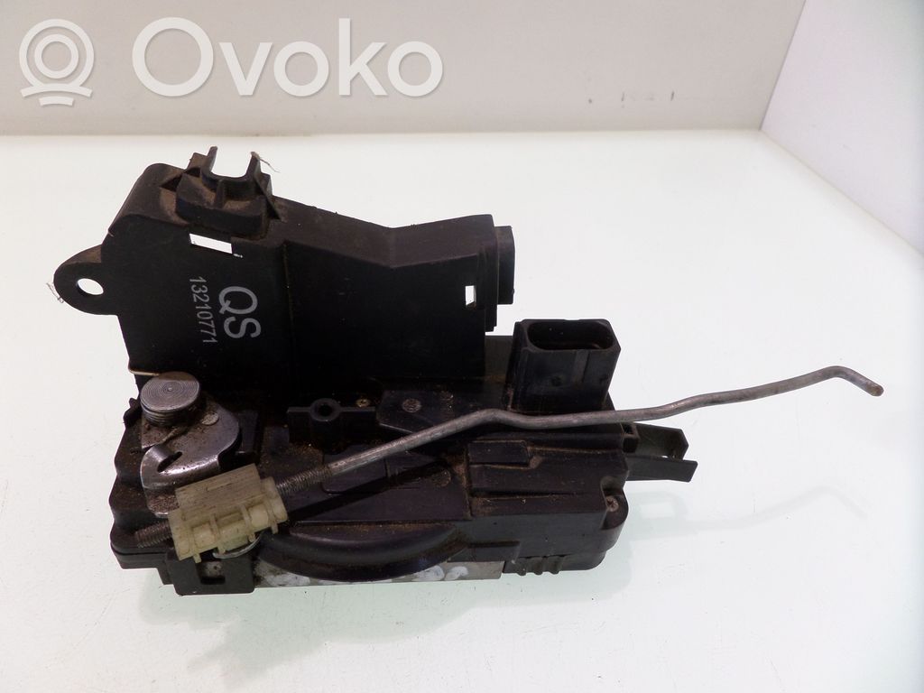 Opel Vectra C Etuoven lukko 