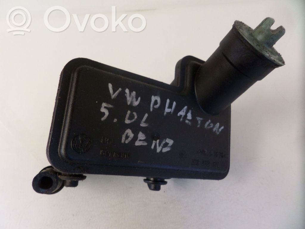 Volkswagen Phaeton Ohjaustehostimen nestesäiliö 