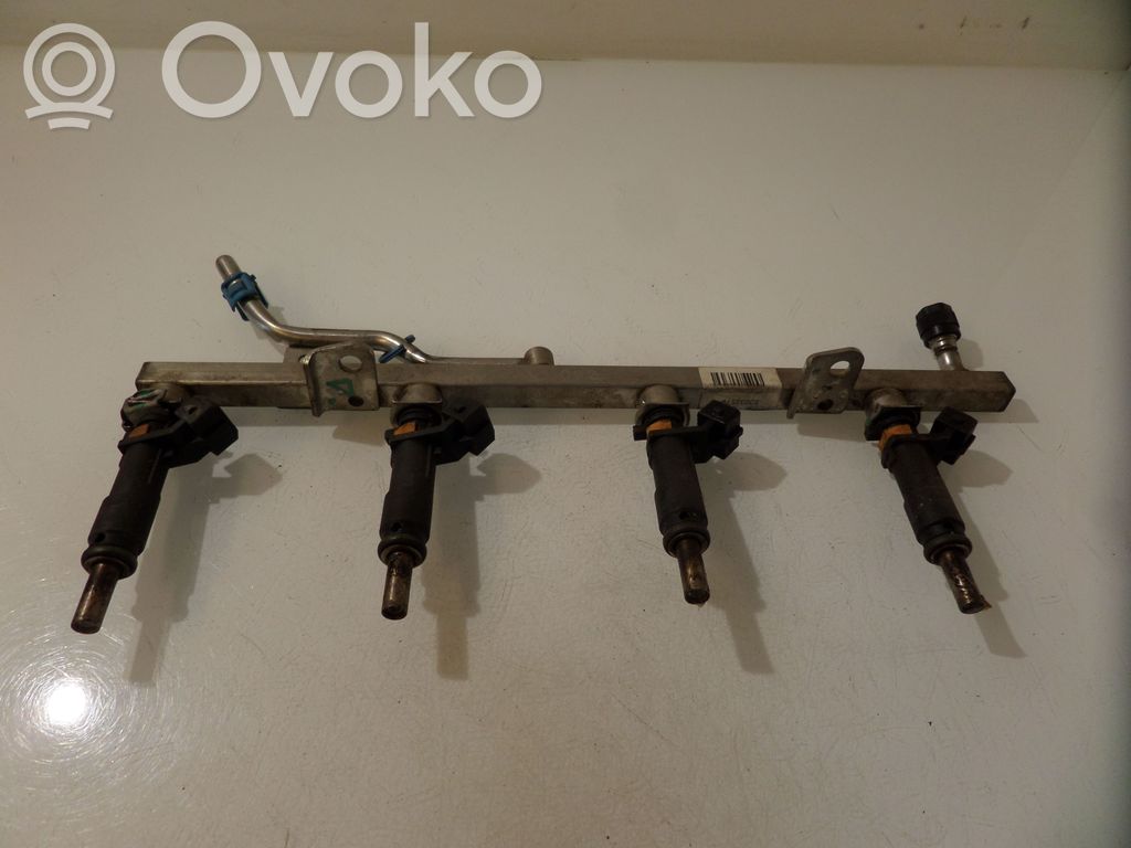 Opel Vectra C Listwa wtryskowa 