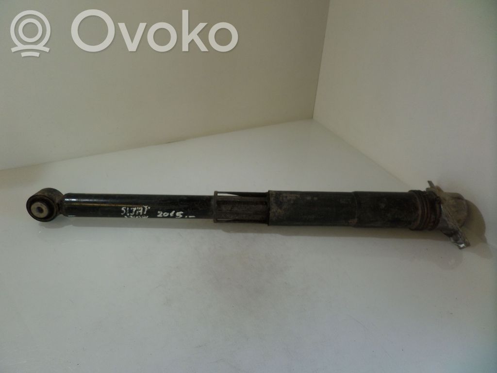 Seat Leon (5F) Takaiskunvaimennin 