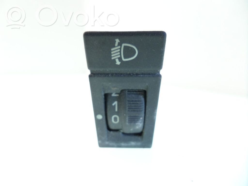 Peugeot 406 Comutator control nivel faruri 
