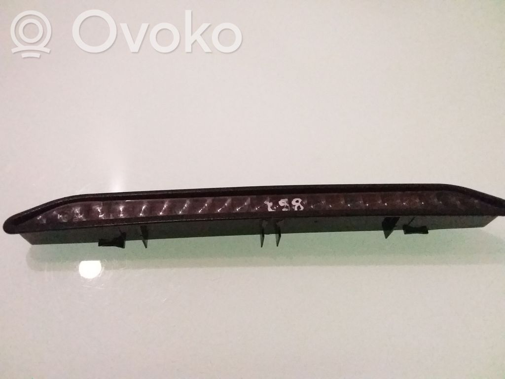 Opel Zafira A Third/center stoplight 